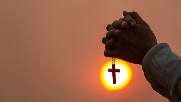 Jose Eduardo de Oliveira e Silva revela caminhos práticos para viver a espiritualidade cristã e a oração no cotidiano com profundidade e leveza.