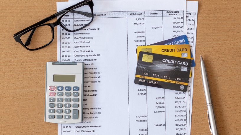 Edinei Jara de Oliveira mostra o impacto do microcrédito na criação de oportunidades e renda para comunidades urbanas periféricas.